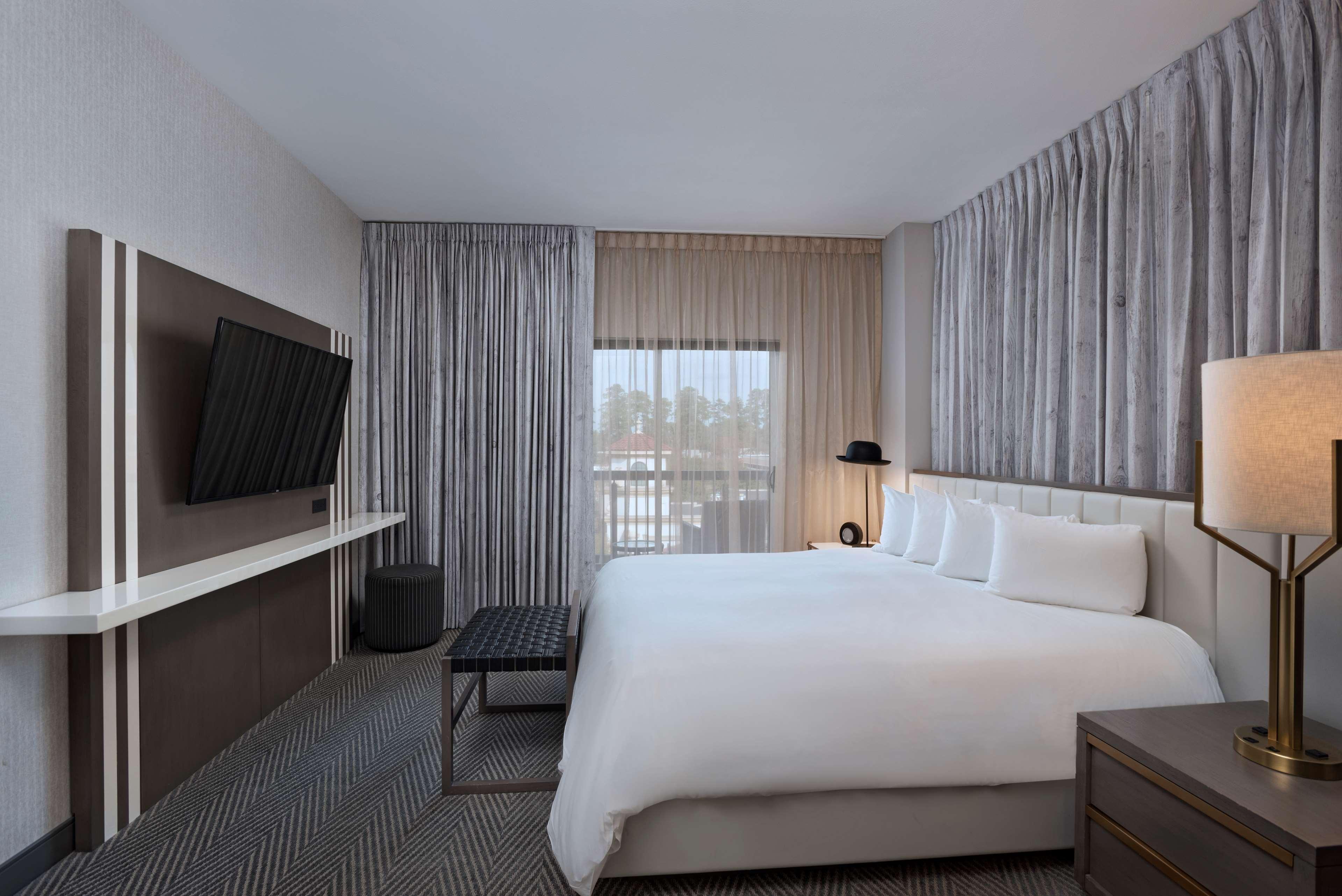 Отель Hyatt Centric Зе-Вудлендс Экстерьер фото